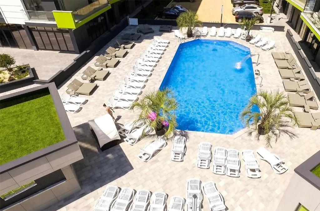 Michael By The Sea - Alezzi Beach Resort Navodari Exterior photo